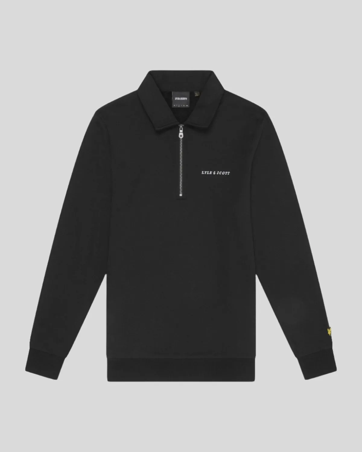 bestickter_pullover_mit__reiverschluss_und_kragen_4-2.webp Lyle & Scott Drehbuchsticke | Pullover & Strickwaren<Bestickter Pullover mit 1/4 Reißverschluss und Kragen JetBlack/White