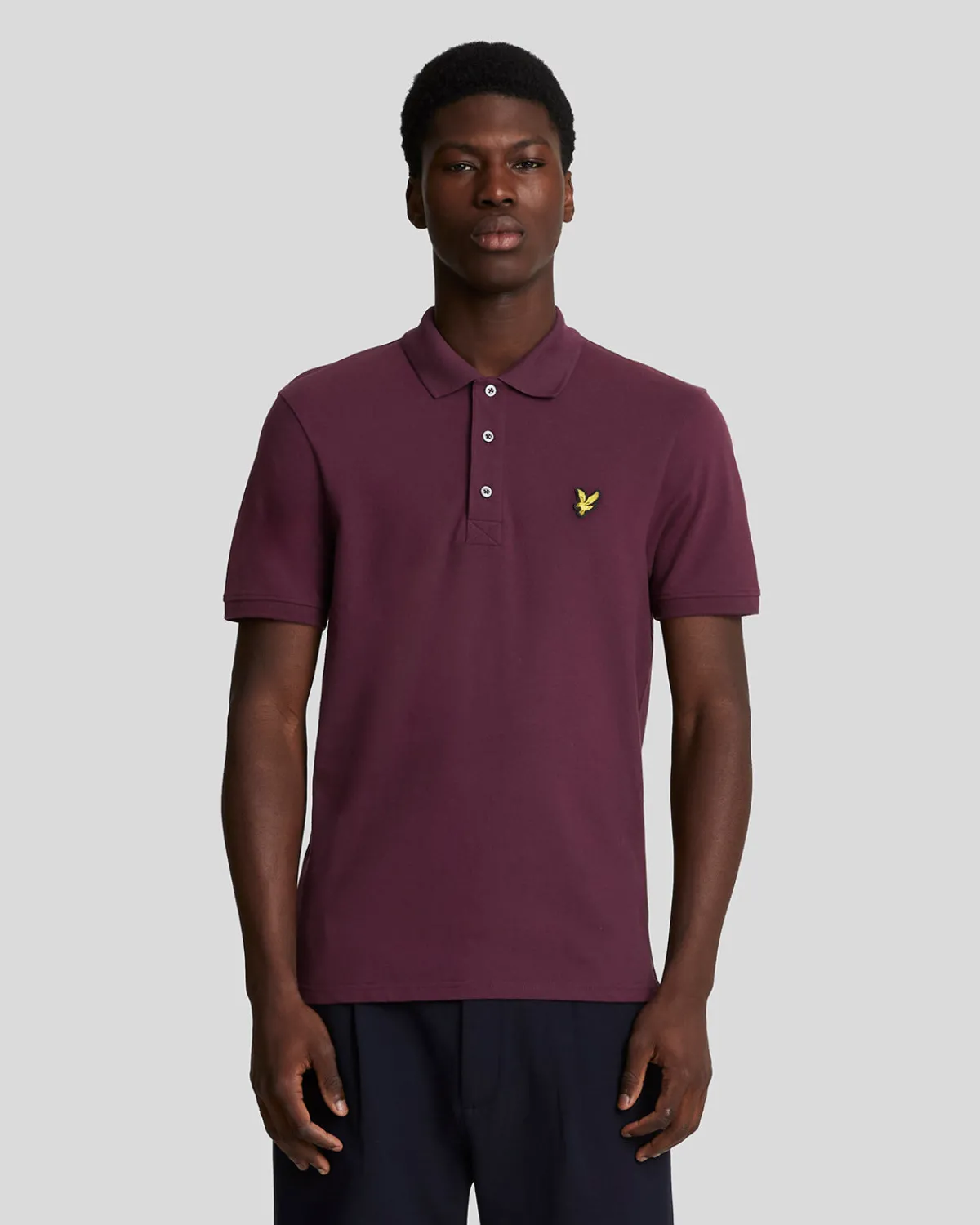 einfarbiges_polohemd_1-6.webp Lyle & Scott Grundlegendes | Polohemden<Einfarbiges Polohemd Burgund