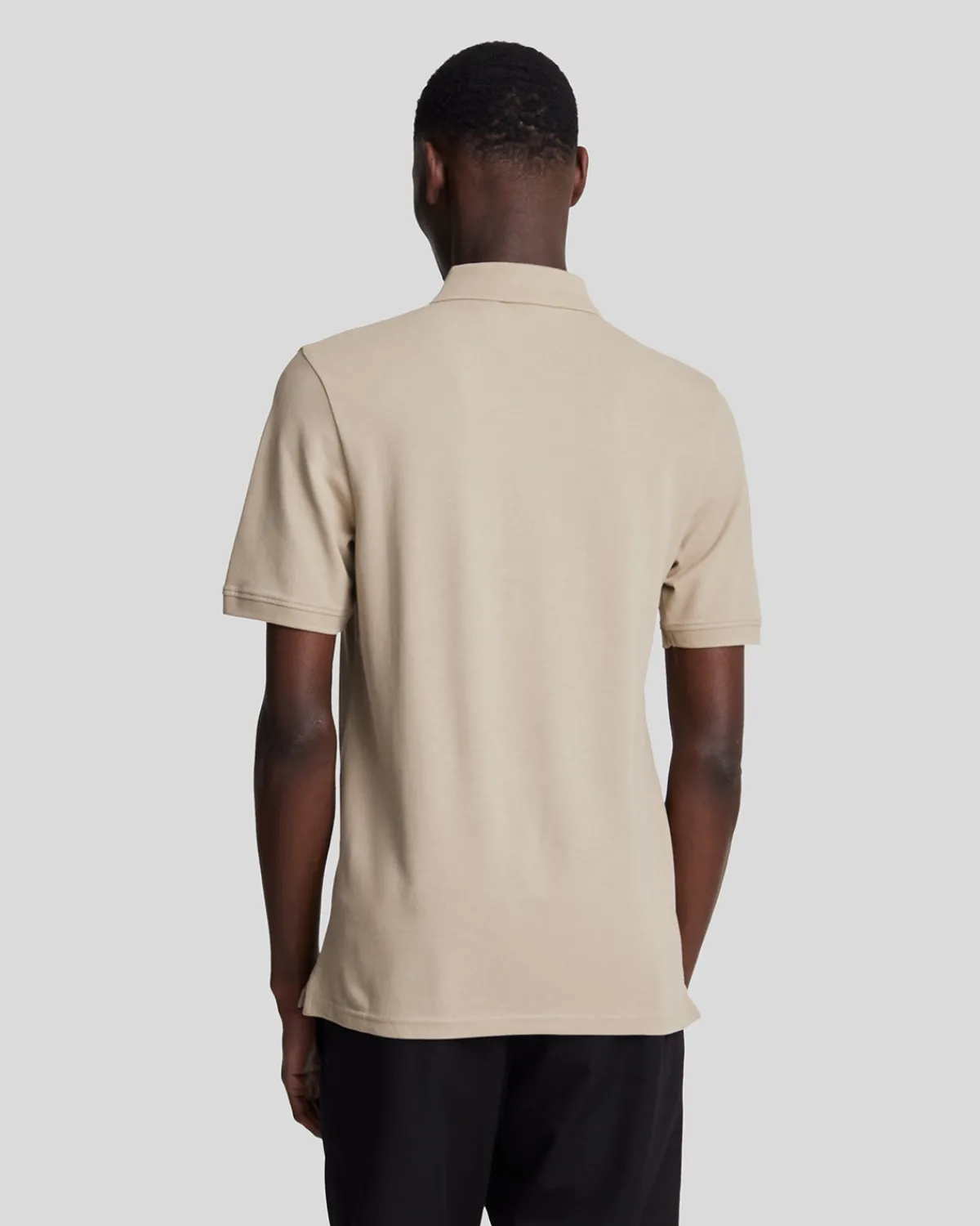 einfarbiges_polohemd_2-21.webp Lyle & Scott Polohemden<Einfarbiges Polohemd HeritageTaupe