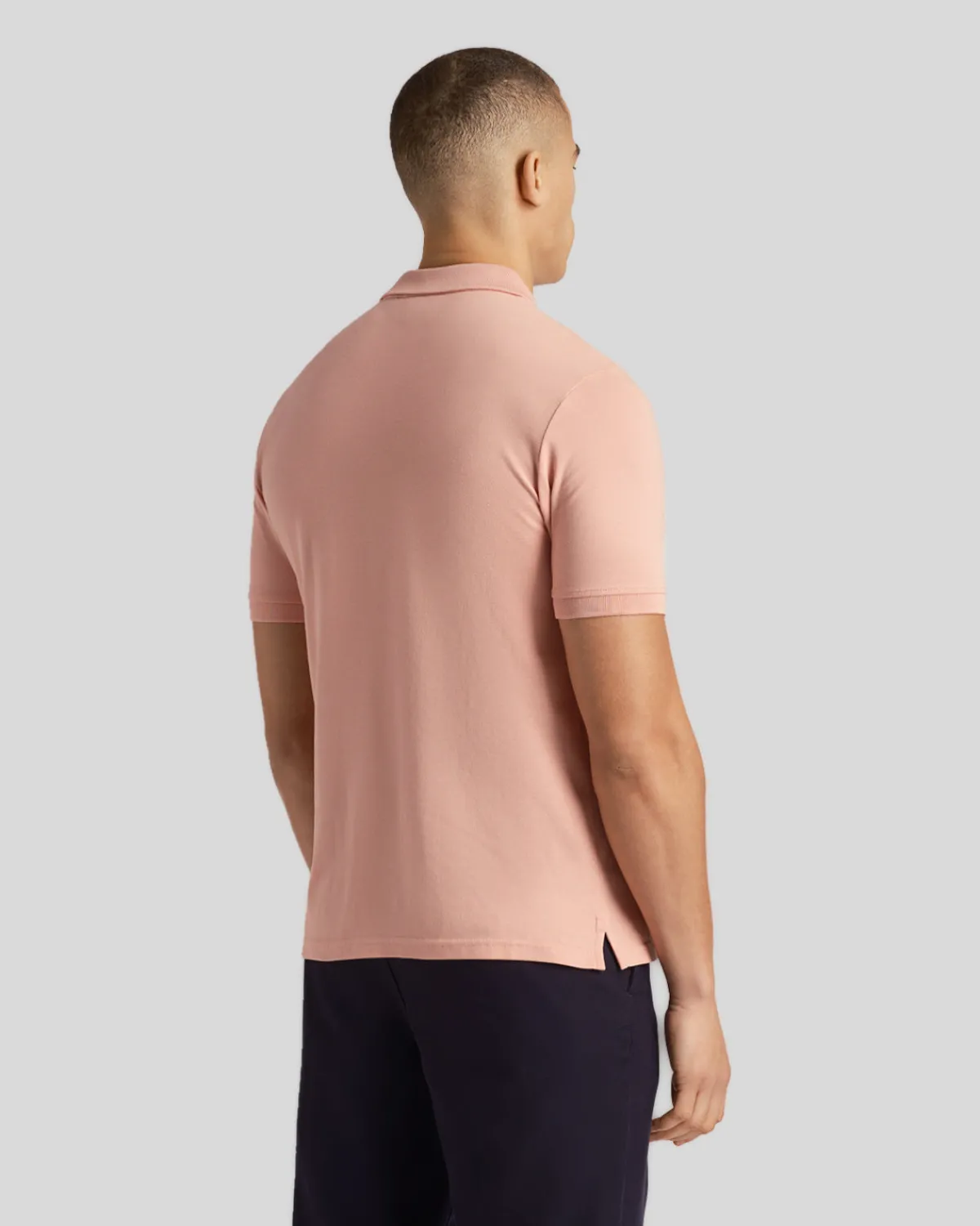 einfarbiges_polohemd_2-8.webp Lyle & Scott Polohemden<Einfarbiges Polohemd PalmPink