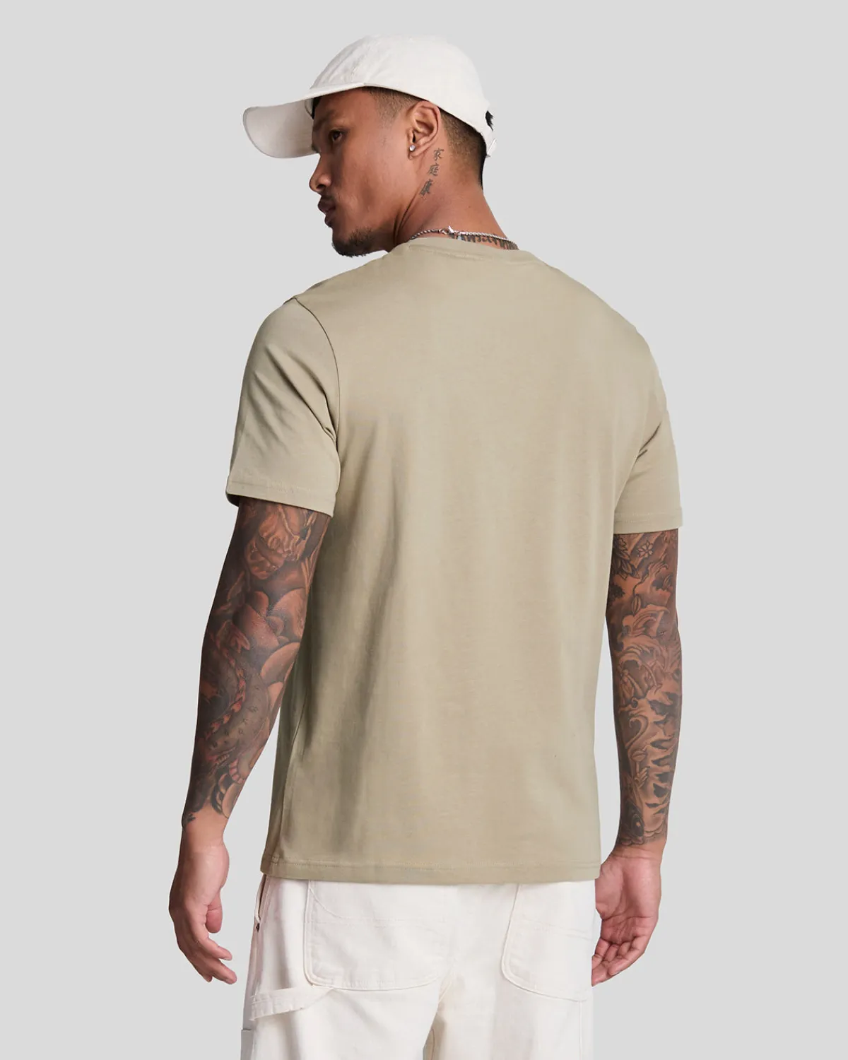 einfarbiges_tshirt_2-2.webp Lyle & Scott Vermächtnis | T-shirts<Einfarbiges T-Shirt SageUniform