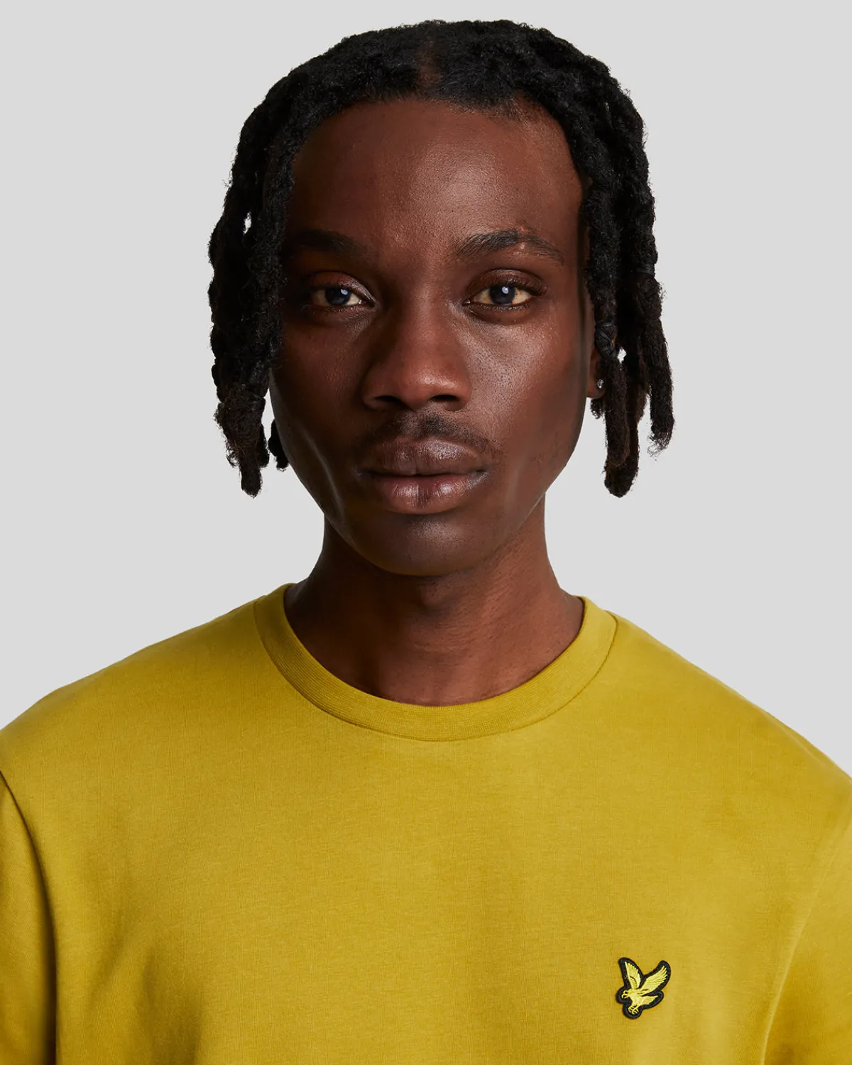 einfarbiges_tshirt_3-5.webp Lyle & Scott Vermächtnis | T-shirts<Einfarbiges T-Shirt EllanessGold