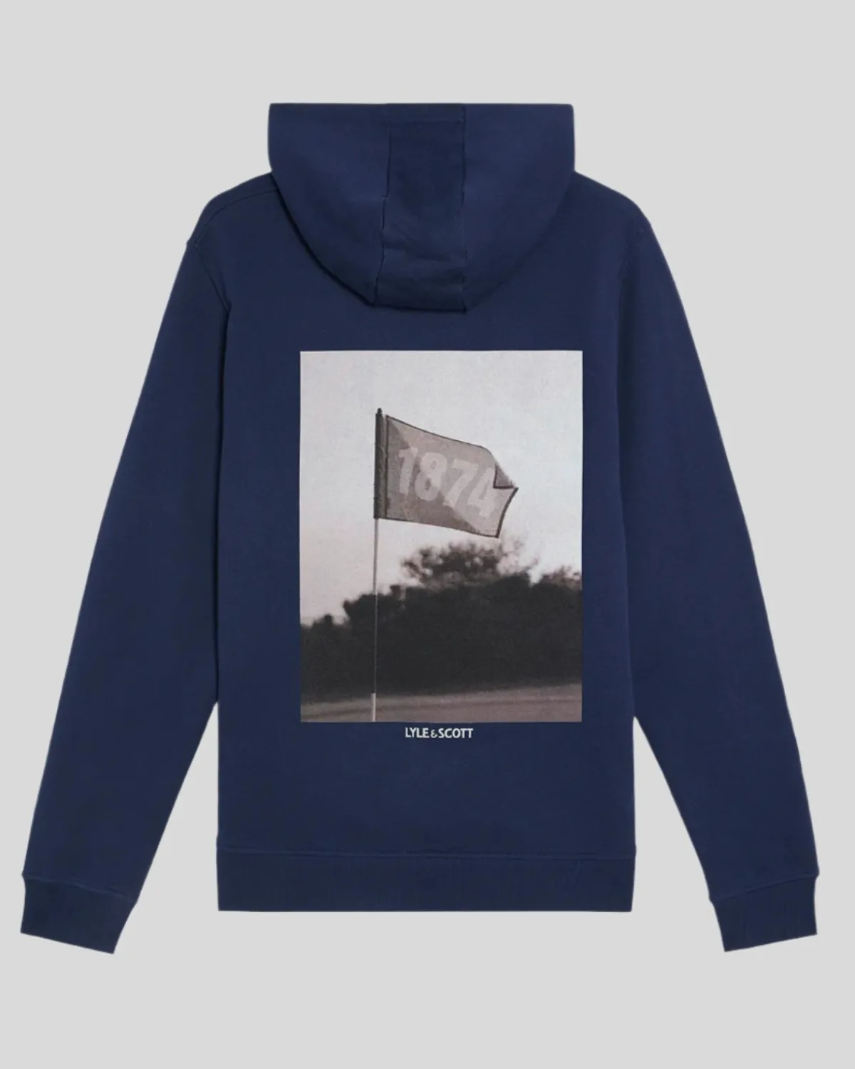 flagge_druck_pullover_hoodie_5.webp Lyle & Scott Kapuzenpullover<Flagge Druck Pullover Hoodie Marine
