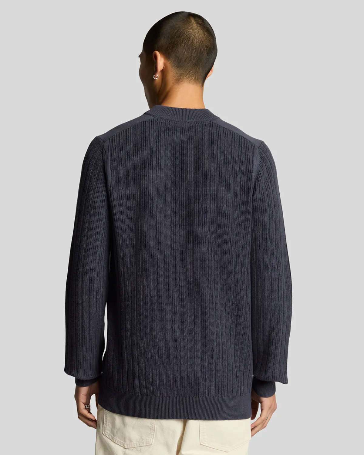 gerippter_pullover_mit_rundhalsausschnitt_2.webp Lyle & Scott Pullover & Strickwaren<Gerippter Pullover mit Rundhalsausschnitt NavyNight