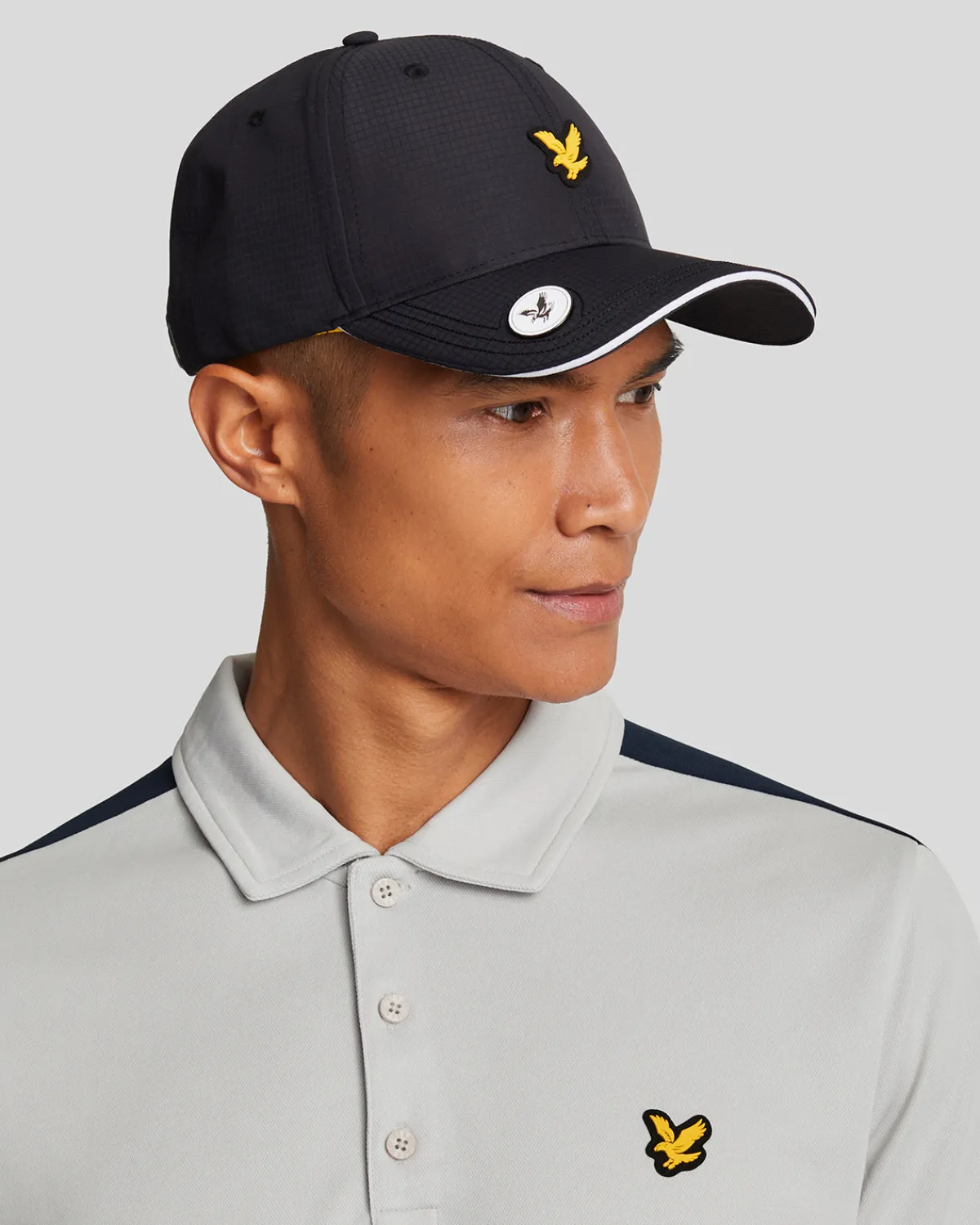 golf_gestreiftes_polohemd_3.webp Lyle & Scott Golf | Polohemden<Golf Gestreiftes Polohemd Pebble/DarkNavy