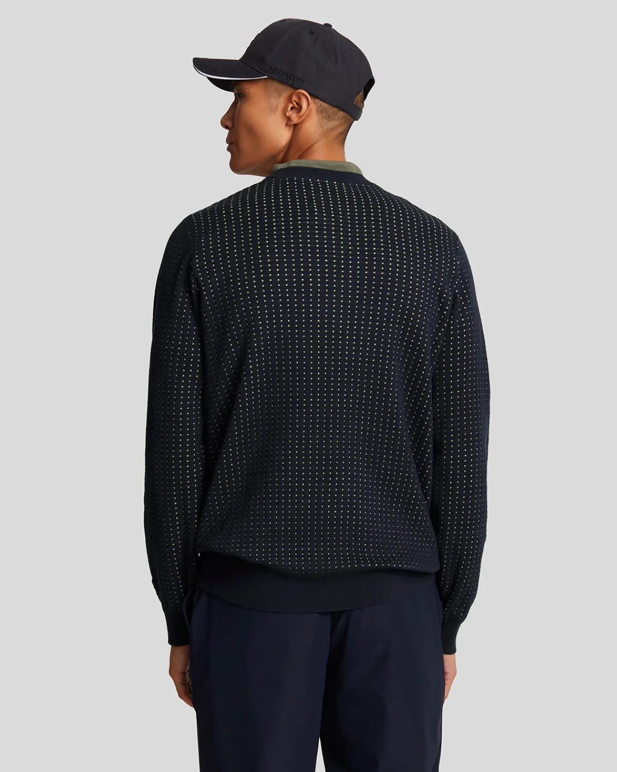 golf_grid_rundhalsausschnitt_pullover_2-1.webp Lyle & Scott Golf | Pullover & Strickwaren<Golf Grid Rundhalsausschnitt Pullover DarkNavy