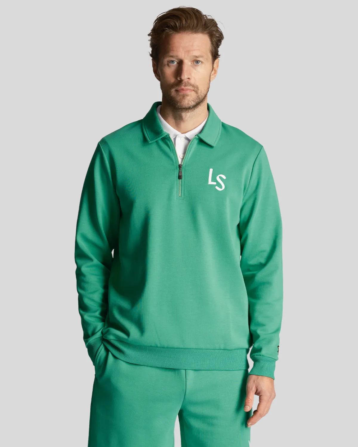 golf_ls_logo__zip_sweatshirt_0.webp Lyle & Scott Golf | Sweatshirts<Golf LS Logo 1/4 Zip Sweatshirt FairwayGreen