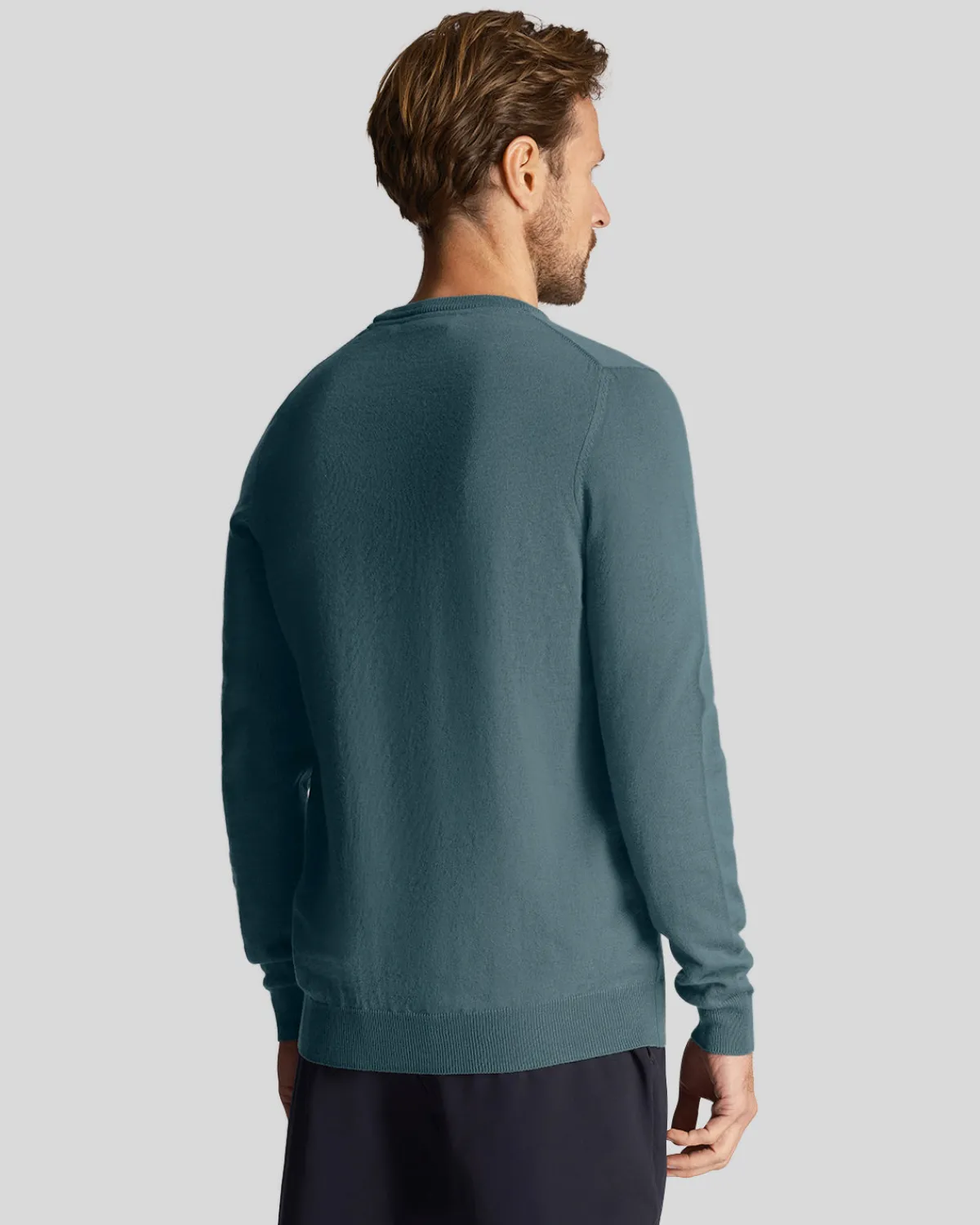 golf_rundhalspullover_2-1.webp Lyle & Scott Golf | Pullover & Strickwaren<Golf Rundhals-Pullover Eisenblau