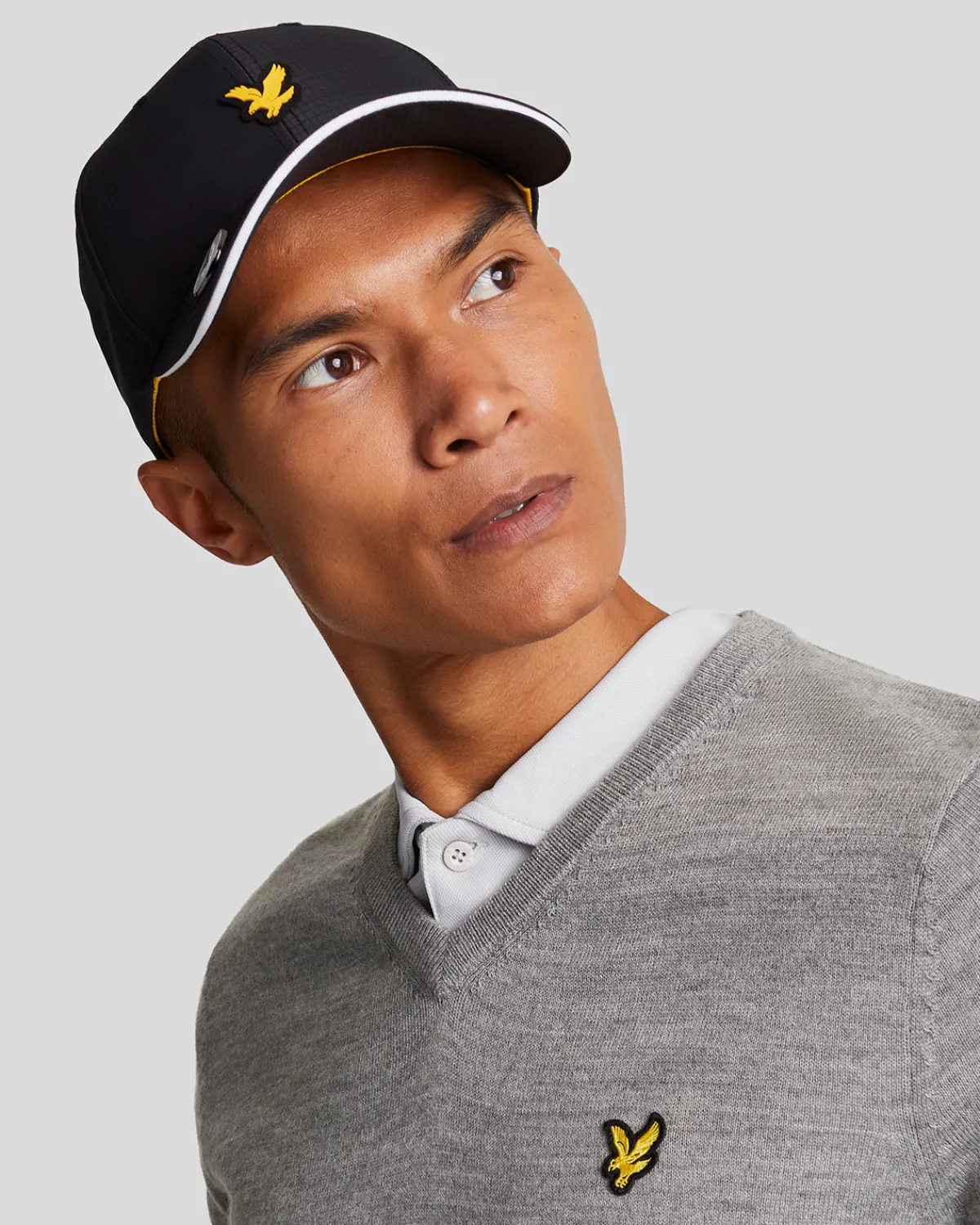 golf_vausschnitt_pullover_3-4.webp Lyle & Scott Golf | Pullover & Strickwaren<Golf V-Ausschnitt Pullover MidGreyMargel