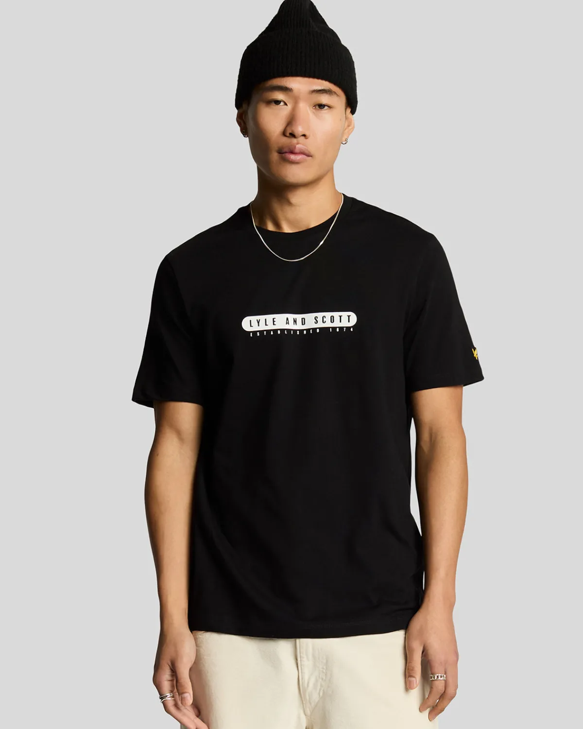 gummiertes_grafik_tshirt_0-1.webp Lyle & Scott Vermächtnis | T-shirts<Gummiertes Grafik T-Shirt JetBlack