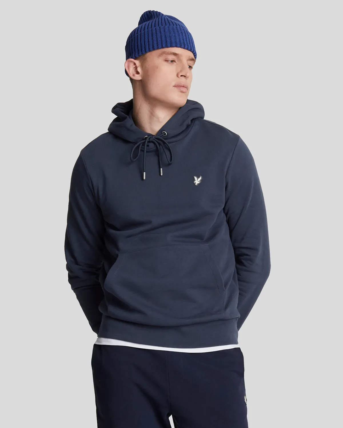 hochwertiger_french_terry_hoodie_mit_diagonaler_webart_0.webp Lyle & Scott Reframed | Kapuzenpullover<Hochwertiger French Terry Hoodie mit diagonaler Webart MidnightNavy
