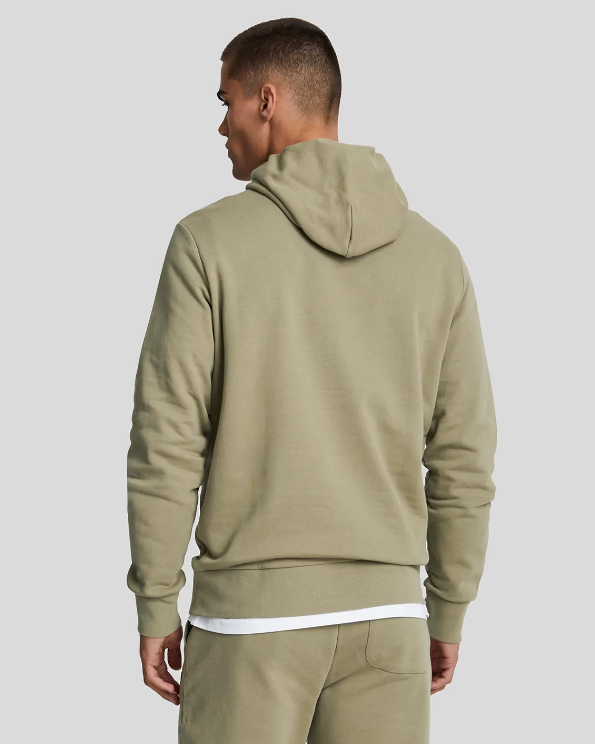 hochwertiger_french_terry_hoodie_mit_diagonaler_webart_2-3.webp Lyle & Scott Kapuzenpullover<Hochwertiger French Terry Hoodie mit diagonaler Webart Woolwich