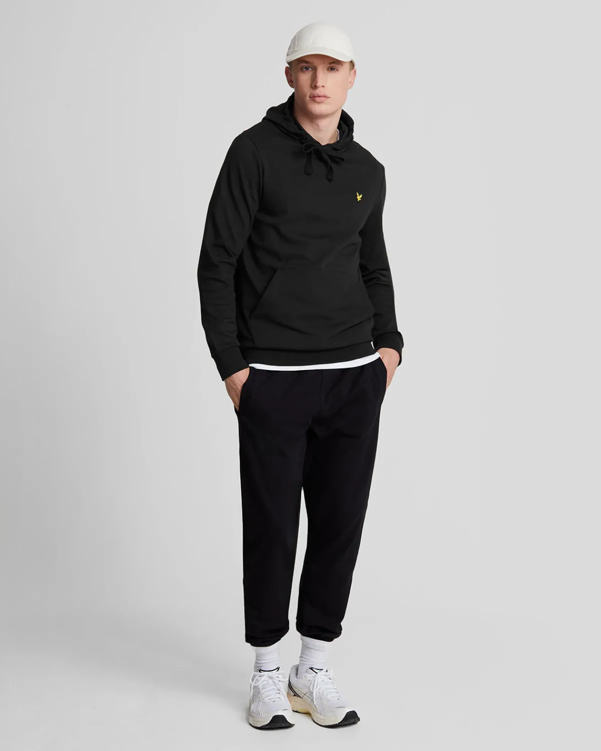 interlock_hoodie_1.webp Lyle & Scott Kapuzenpullover<Interlock Hoodie JetBlack