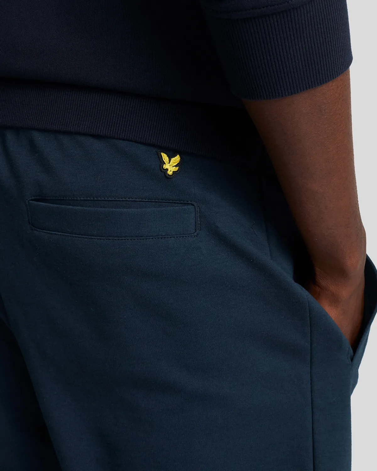 interlock_jogginghose_mit_bndchen_3-1.webp Lyle & Scott Jogger<Interlock Jogginghose mit Bündchen DarkNavy