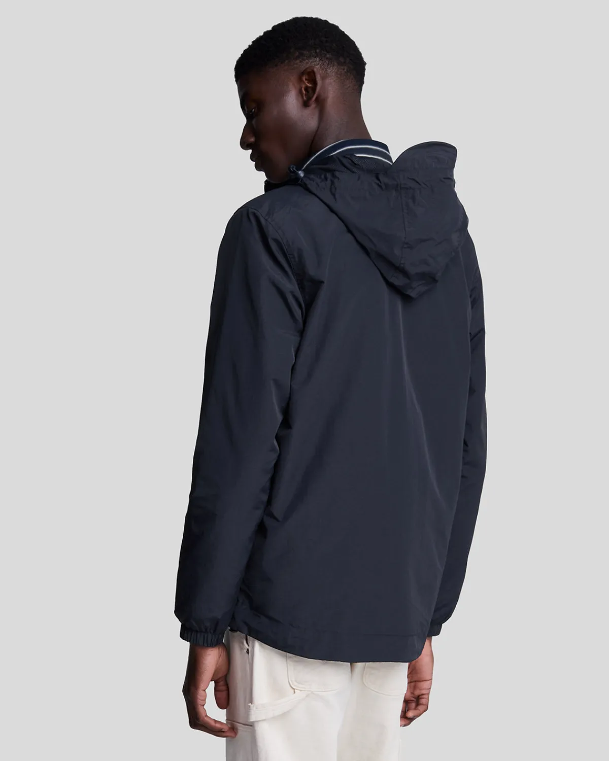 jacke_mit_kapuze_und_reiverschluss_2.webp Lyle & Scott Grundlegendes | Mäntel & Jacken<Jacke mit Kapuze und Reißverschluss DunkleMarine