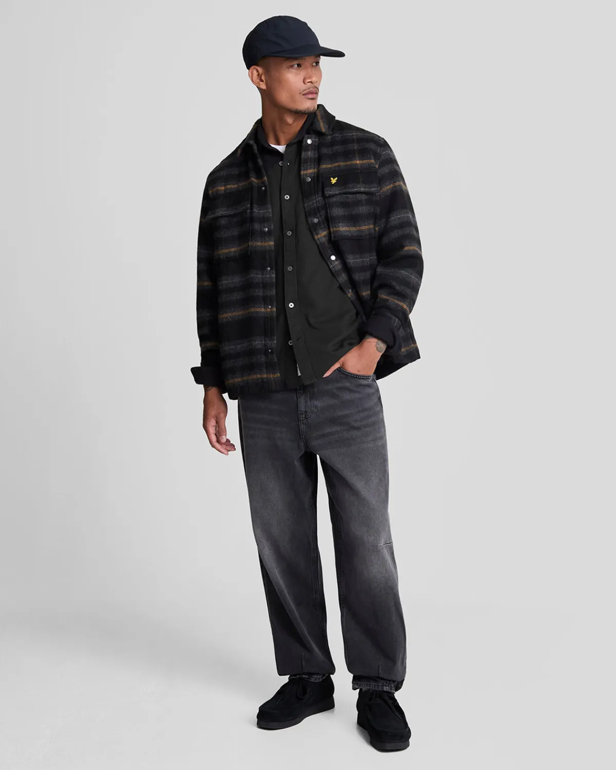 kammgarnkperhemd_1.webp Lyle & Scott Hemden<Kammgarn-Köperhemd JetBlack