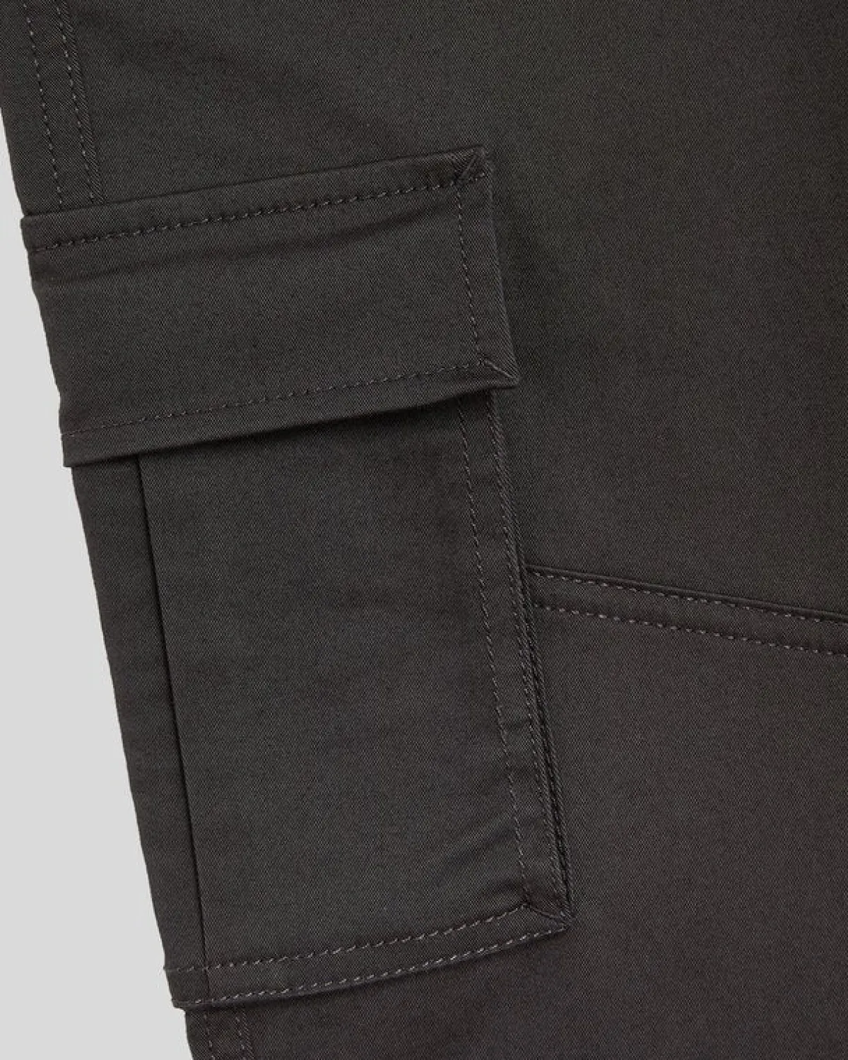 kinder_cargohose_1.webp Lyle & Scott Kinder Unterseiten<Kinder Cargo-Hose Gunmetal