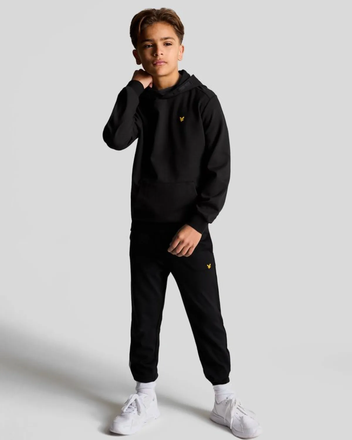 kinder_fly_fleece_kapuzenpullover_1.webp Lyle & Scott Kinder Kapuzenpullover<Kinder Fly Fleece Kapuzenpullover Pechschwarz