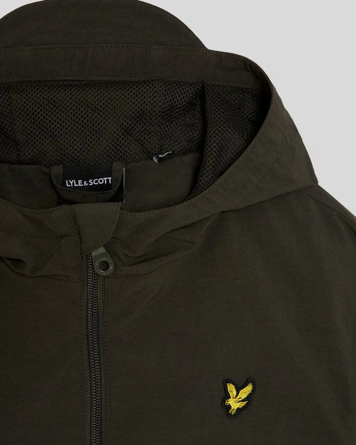 kinder_jacke_mit_kapuze_und_reiverschluss_1.webp Lyle & Scott Kinder Mäntel & Jacken<Kinder Jacke mit Kapuze und Reißverschluss Olive