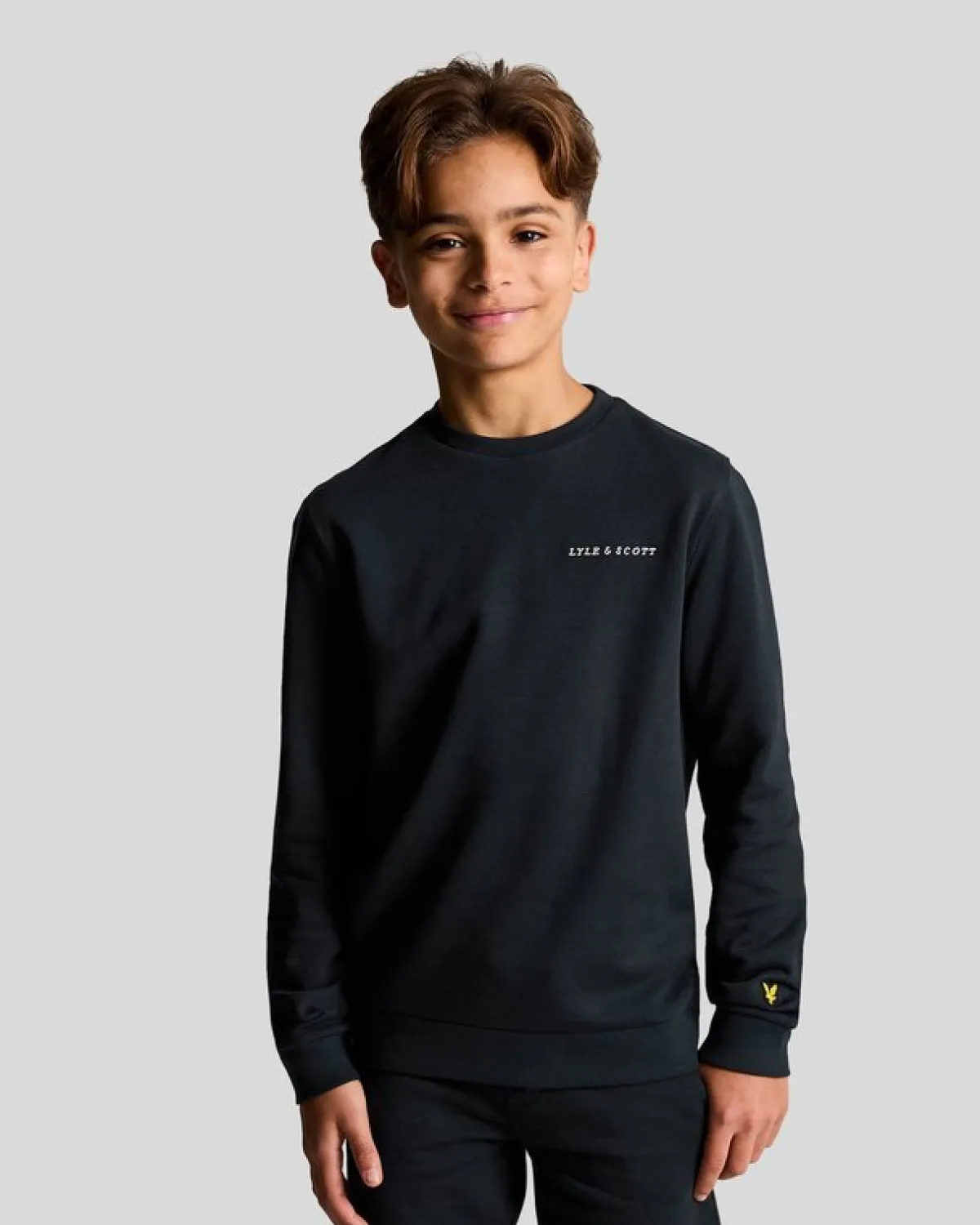 kinder_script_sweatshirt_mit_rundhalsausschnitt_0-1.webp Lyle & Scott Kinder Sweatshirts<Kinder Script Sweatshirt mit Rundhalsausschnitt DunkleMarine