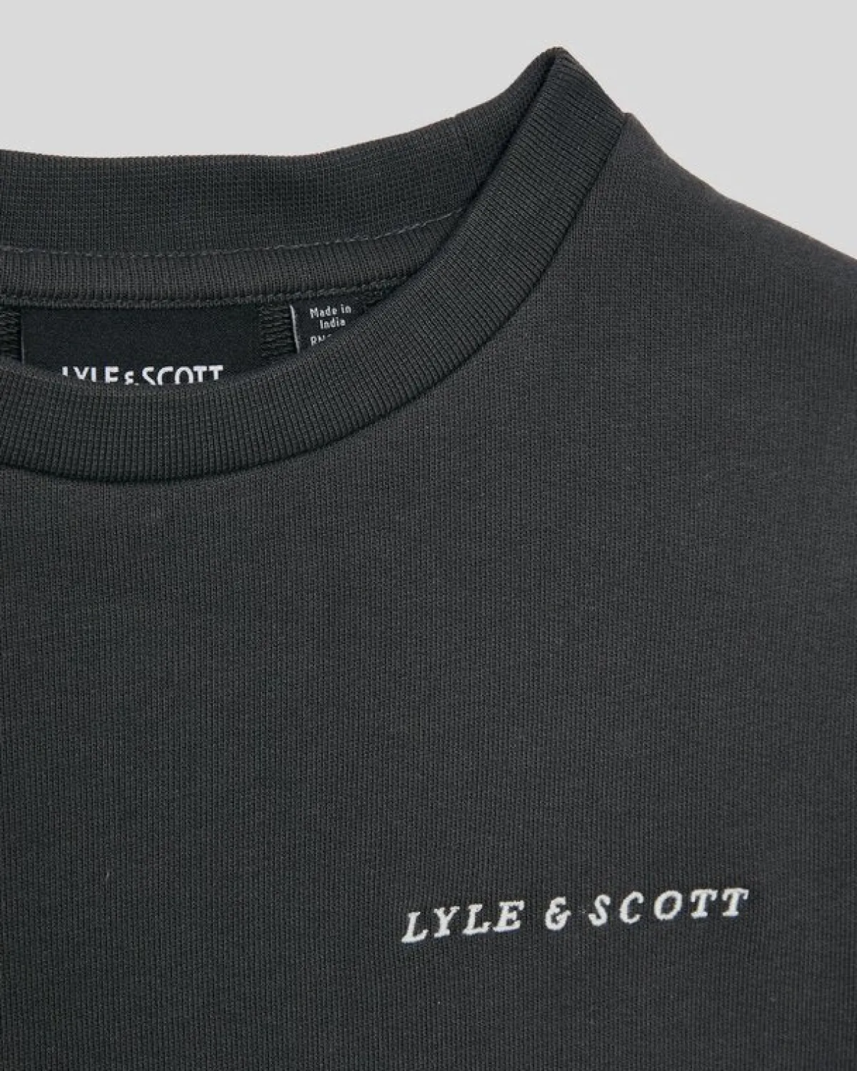 kinder_script_sweatshirt_mit_rundhalsausschnitt_1.webp Lyle & Scott Kinder Sweatshirts<Kinder Script Sweatshirt mit Rundhalsausschnitt Gunmetal