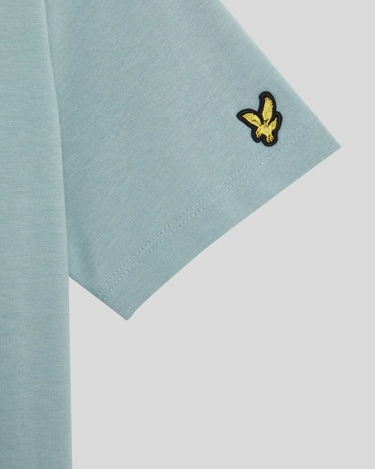 kinder_tshirt_mit_mehrfarbiger_stickerei_2-3.webp Lyle & Scott Kinder Polos & T-shirts<Kinder T-Shirt mit mehrfarbiger Stickerei BlueSmoke