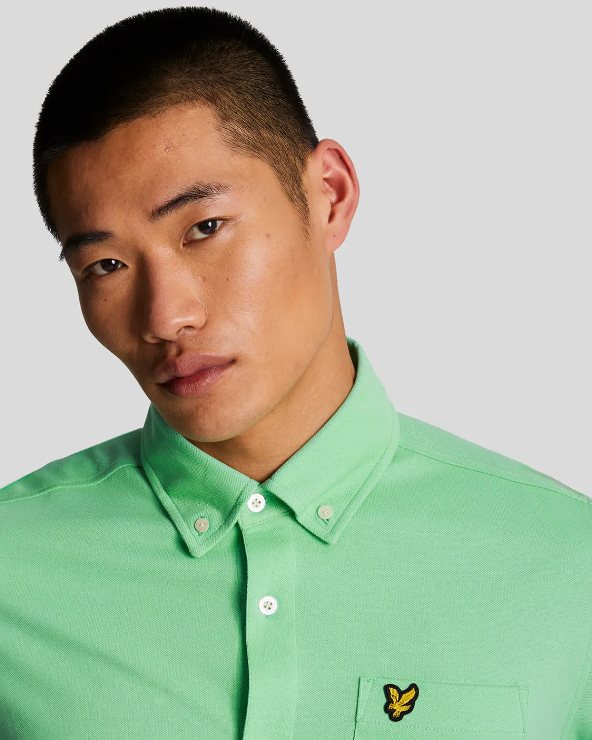 kurzrmeliges_piquhemd_3.webp Lyle & Scott Hemden<Kurzärmeliges Piqué-Hemd Rasengrün
