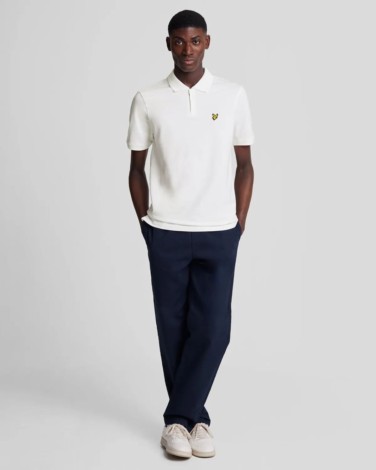 polohemd_mit_reiverschluss_1-1.webp Lyle & Scott Polohemden<Polohemd mit Reißverschluss White