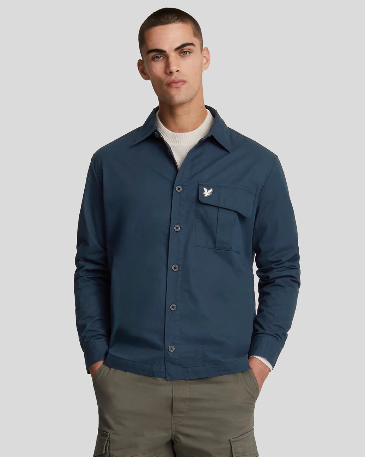 premium_berhemd_mit_plissierten_taschen_0.webp Lyle & Scott Mäntel & Jacken<Premium Überhemd mit plissierten Taschen MidnightNavy