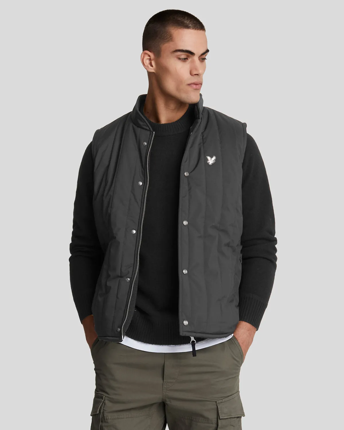 premium_steppweste_mit_wendefunktion_0.webp Lyle & Scott Reframed | Mäntel & Jacken<Premium Steppweste mit Wendefunktion Lacquer