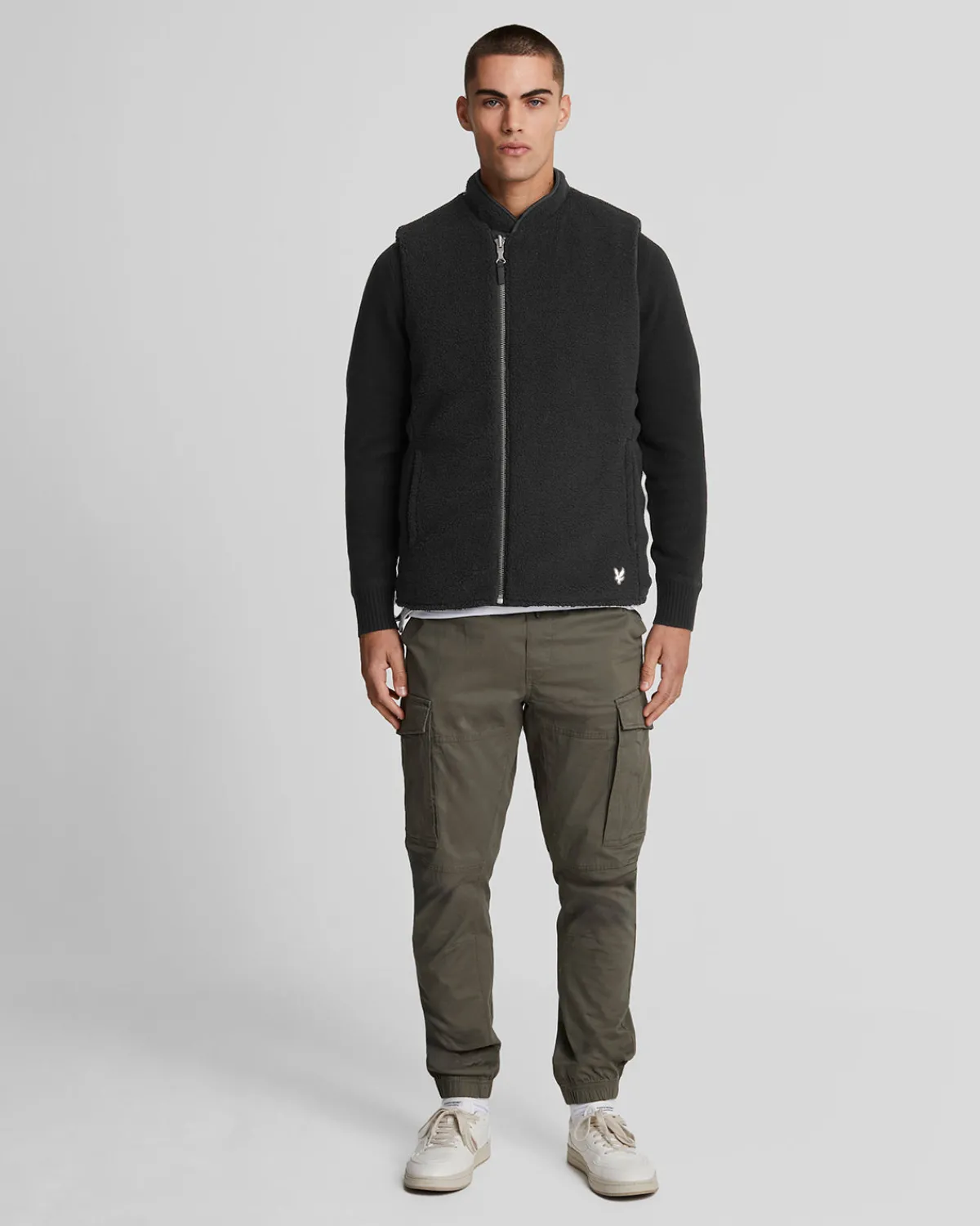 premium_steppweste_mit_wendefunktion_1.webp Lyle & Scott Reframed | Mäntel & Jacken<Premium Steppweste mit Wendefunktion Lacquer