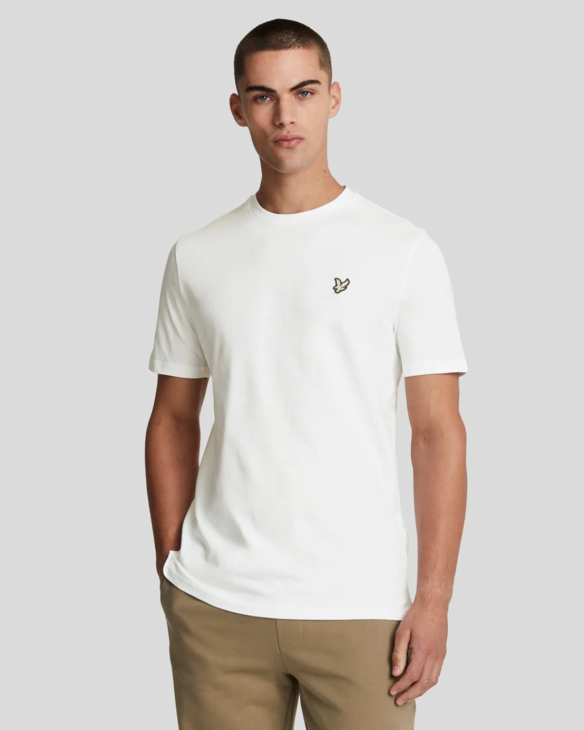 premium_tshirt_mit_rundhalsausschnitt_aus_baumwolle_0-2.webp Lyle & Scott Reframed | T-shirts<Premium T-Shirt mit Rundhalsausschnitt aus Baumwolle White