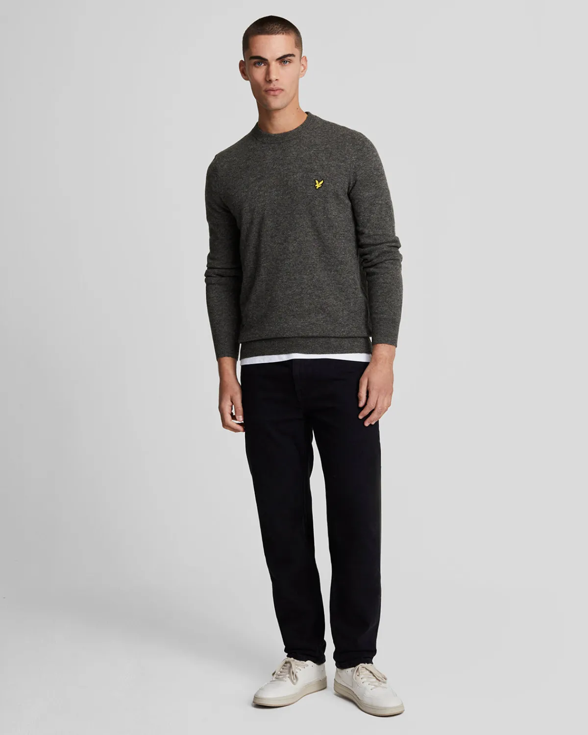 pullover_mit_rundhalsausschnitt_aus_lambswoolmischung_1-4.webp Lyle & Scott Pullover & Strickwaren<Pullover mit Rundhalsausschnitt aus Lambswool-Mischung GunmetalMarl