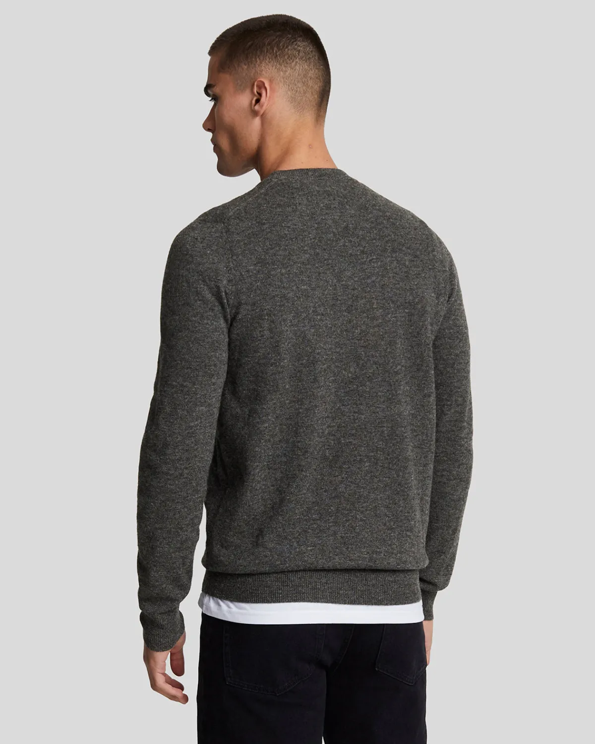 pullover_mit_rundhalsausschnitt_aus_lambswoolmischung_2-4.webp Lyle & Scott Pullover & Strickwaren<Pullover mit Rundhalsausschnitt aus Lambswool-Mischung GunmetalMarl