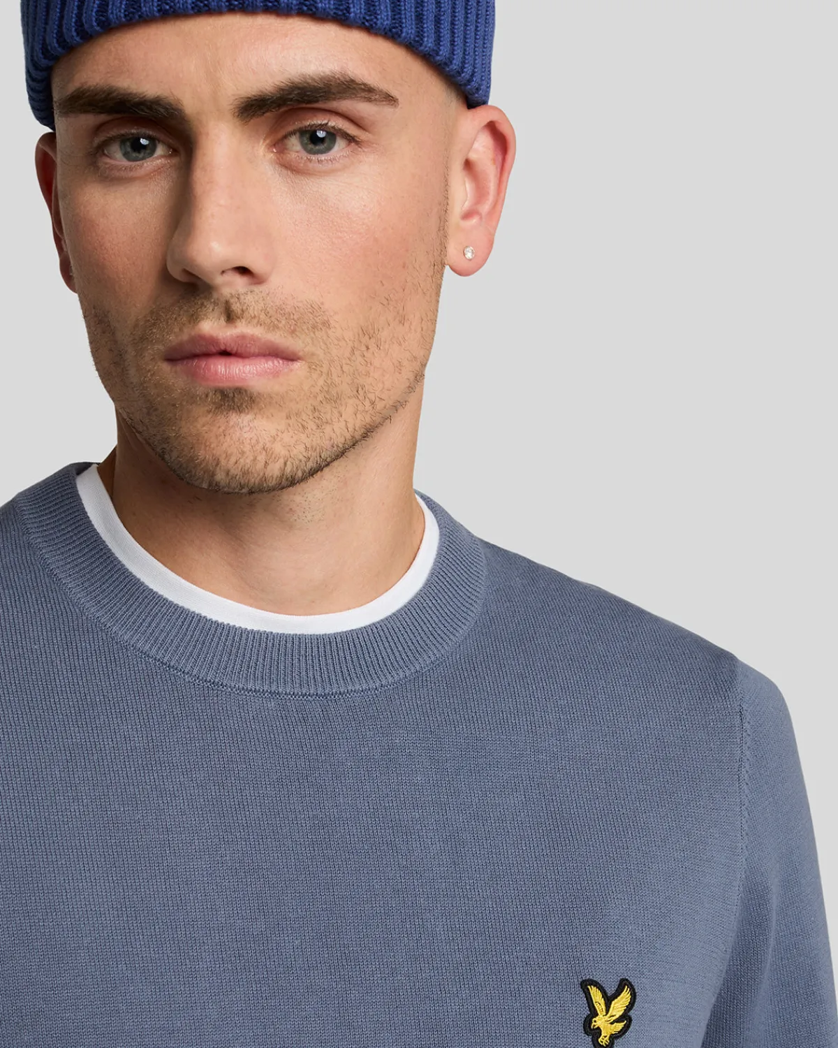 rundhalspullover_aus_baumwolle_3.webp Lyle & Scott Pullover & Strickwaren<Rundhals-Pullover aus Baumwolle MistBlue