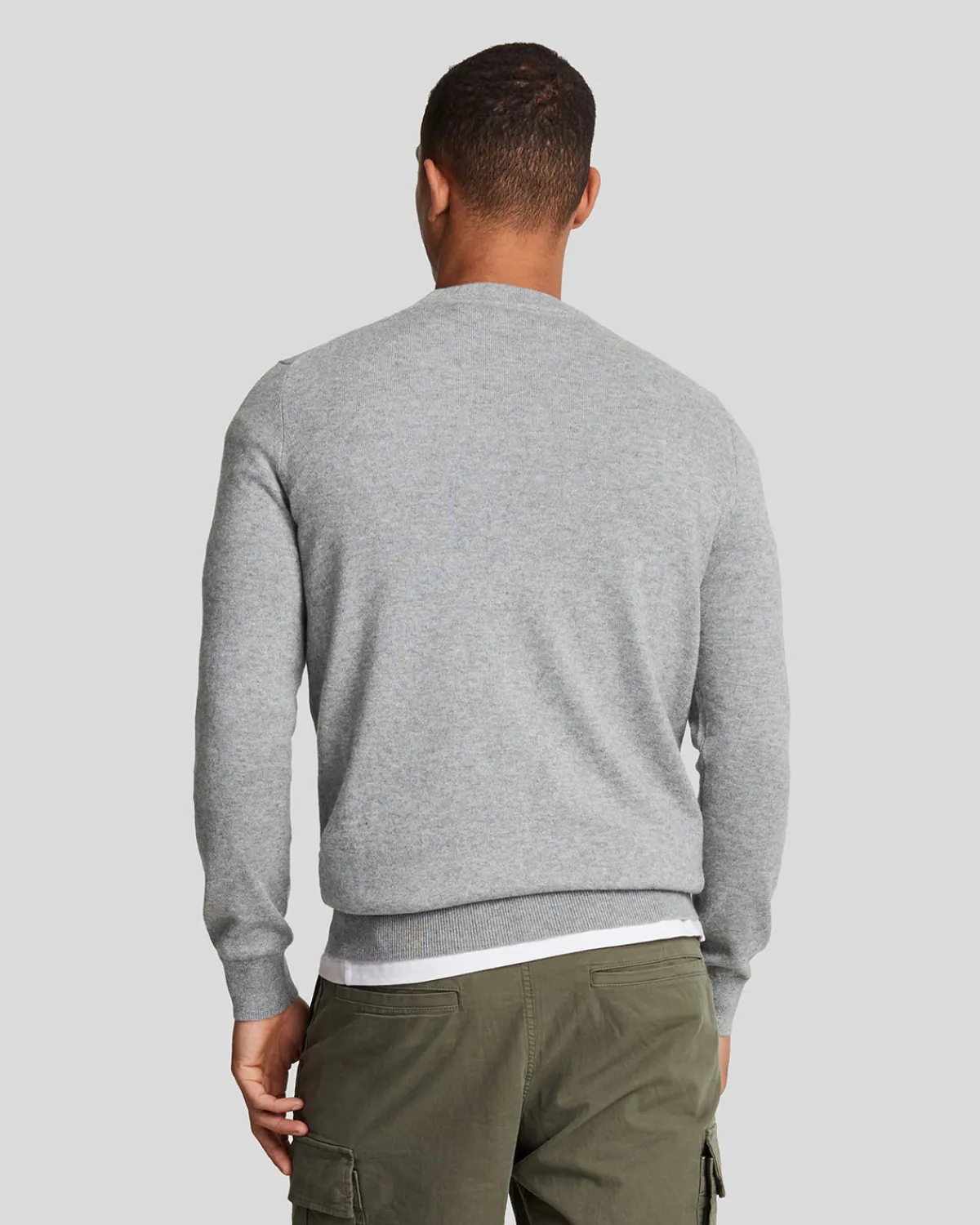 rundhalspullover_aus_baumwolle_und_merino_2-5.webp Lyle & Scott Pullover & Strickwaren<Rundhals-Pullover aus Baumwolle und Merino MidGreyMargel