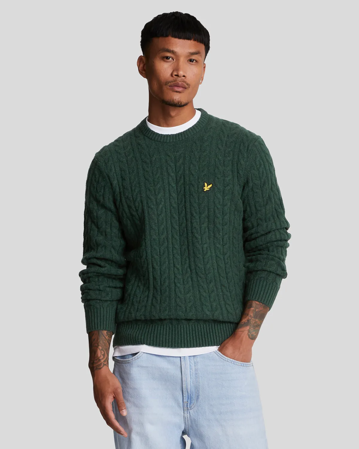 rundhalspullover_mit_kabel_0-1.webp Lyle & Scott Pullover & Strickwaren<Rundhals-Pullover mit Kabel DarkGreenMarl