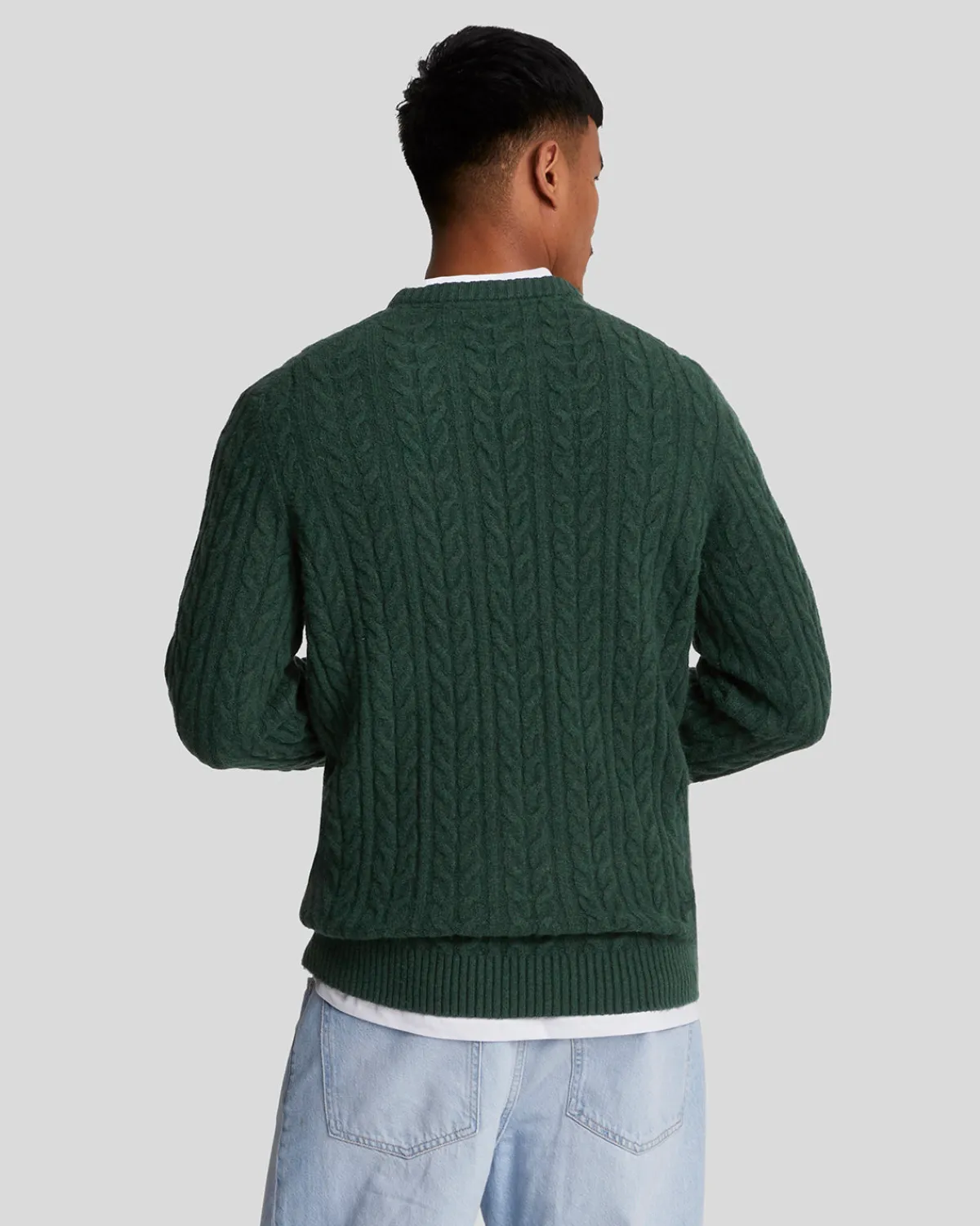 rundhalspullover_mit_kabel_2.webp Lyle & Scott Pullover & Strickwaren<Rundhals-Pullover mit Kabel DarkGreenMarl