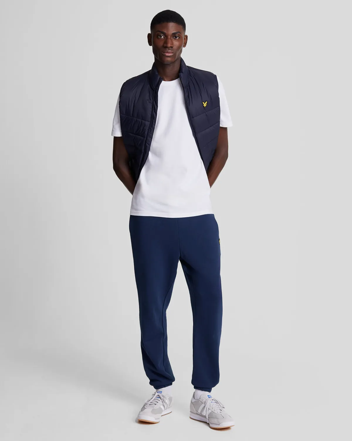 schlanke_sweatpant_0-1.webp Lyle & Scott Jogger<Schlanke Sweatpant Marine