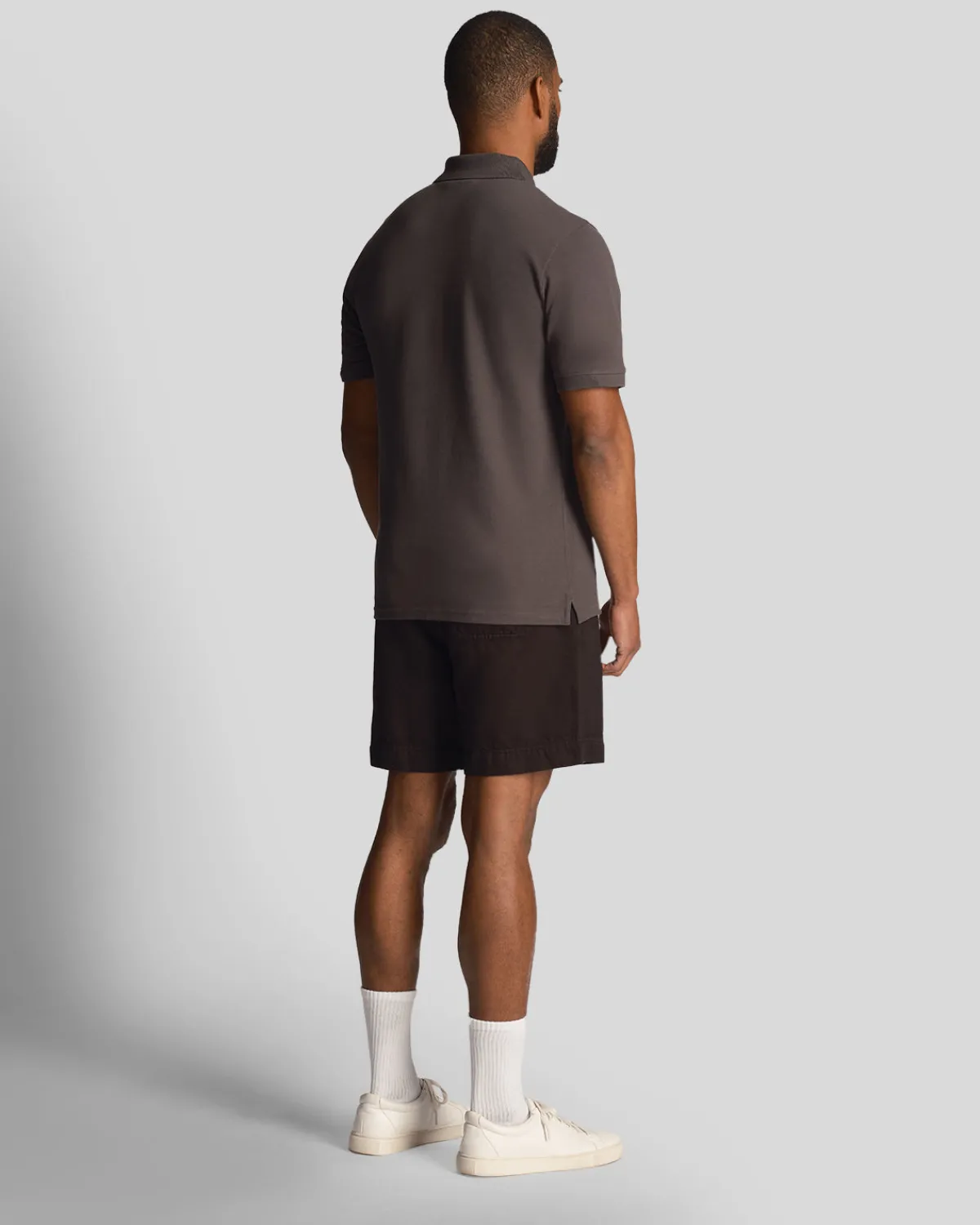 shorts_aus_baumwolle_und_leinen_2.webp Lyle & Scott Kurze Hosen<Shorts aus Baumwolle und Leinen Pechschwarz