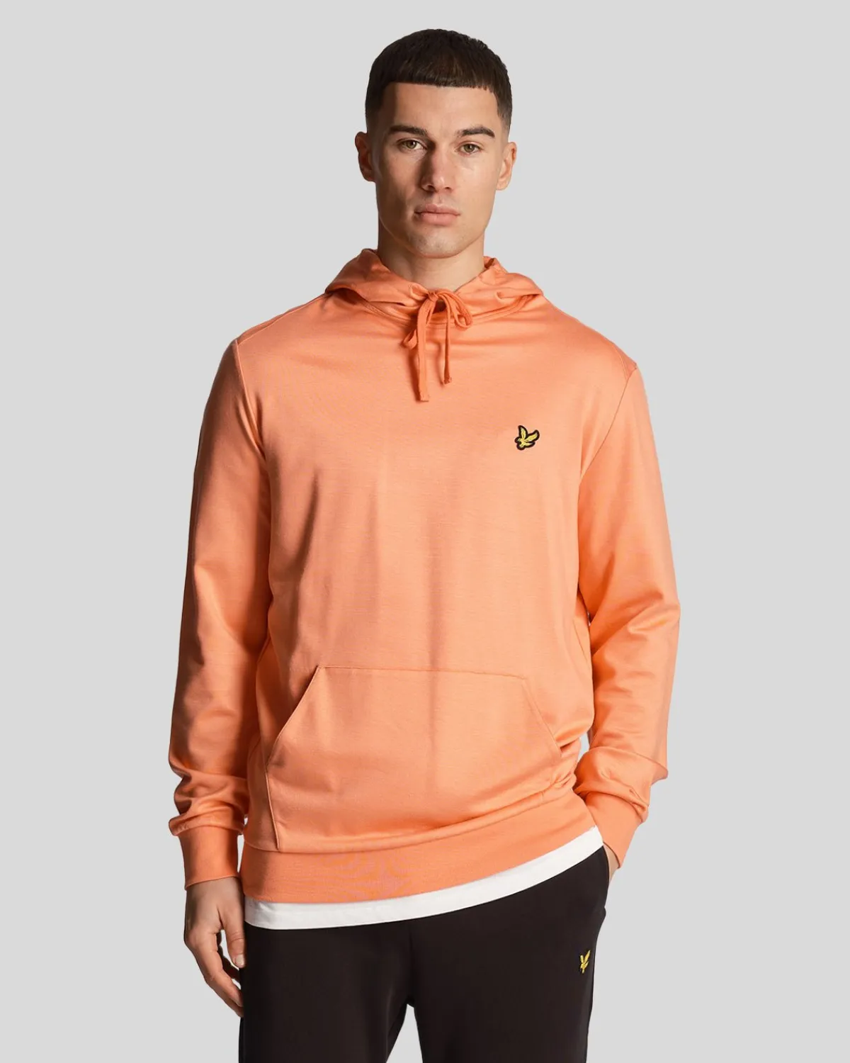 sport_fliege_fleece_hoodie_0-1.webp Lyle & Scott Sportbekleidung | Kapuzenpullover<Sport Fliege Fleece Hoodie KursKoralle