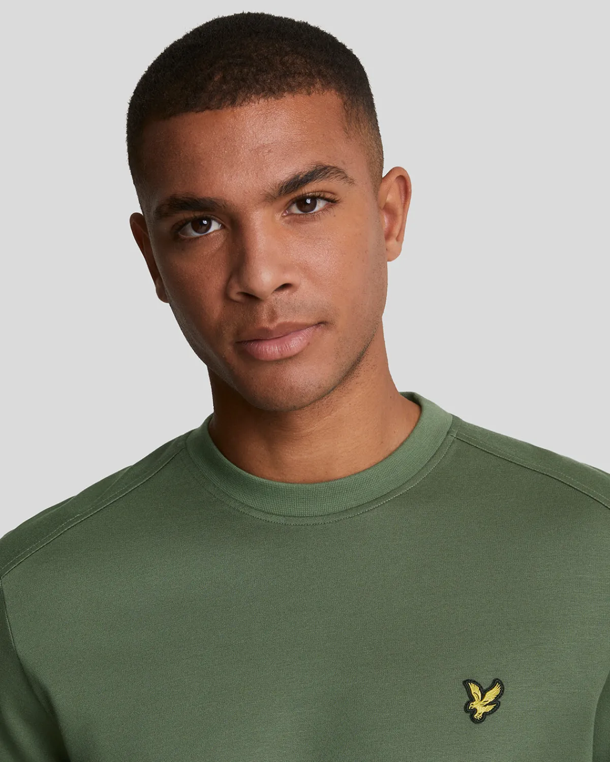 sport_rundhalsausschnitt_fly_fleece_sweatshirt_3-1.webp Lyle & Scott Sportbekleidung | Sweatshirts<Sport Rundhalsausschnitt Fly Fleece Sweatshirt Kaktusgrün