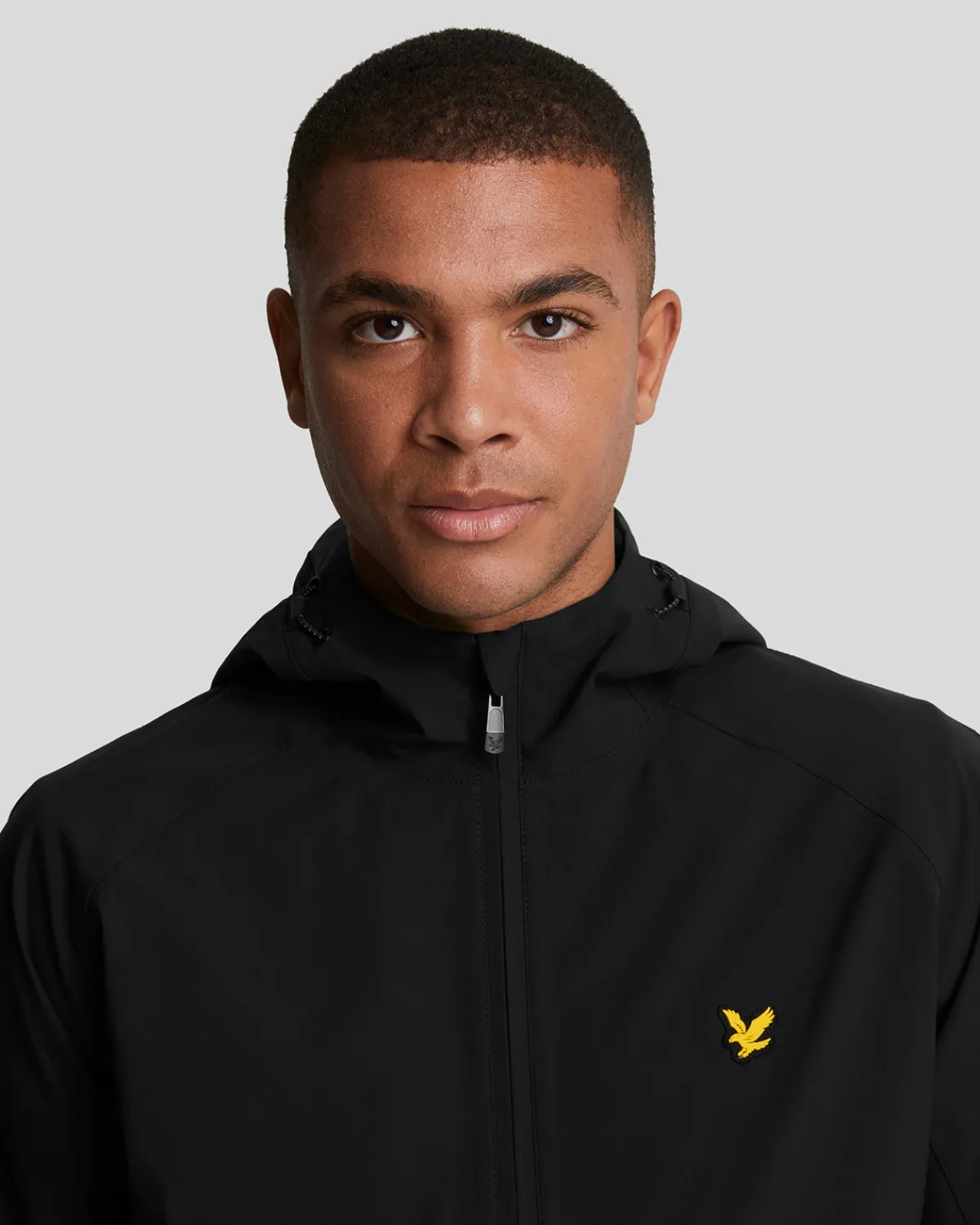 sports_tape_energy_jacke_3-1.webp Lyle & Scott Sportbekleidung<Sports Tape Energy Jacke JetBlack