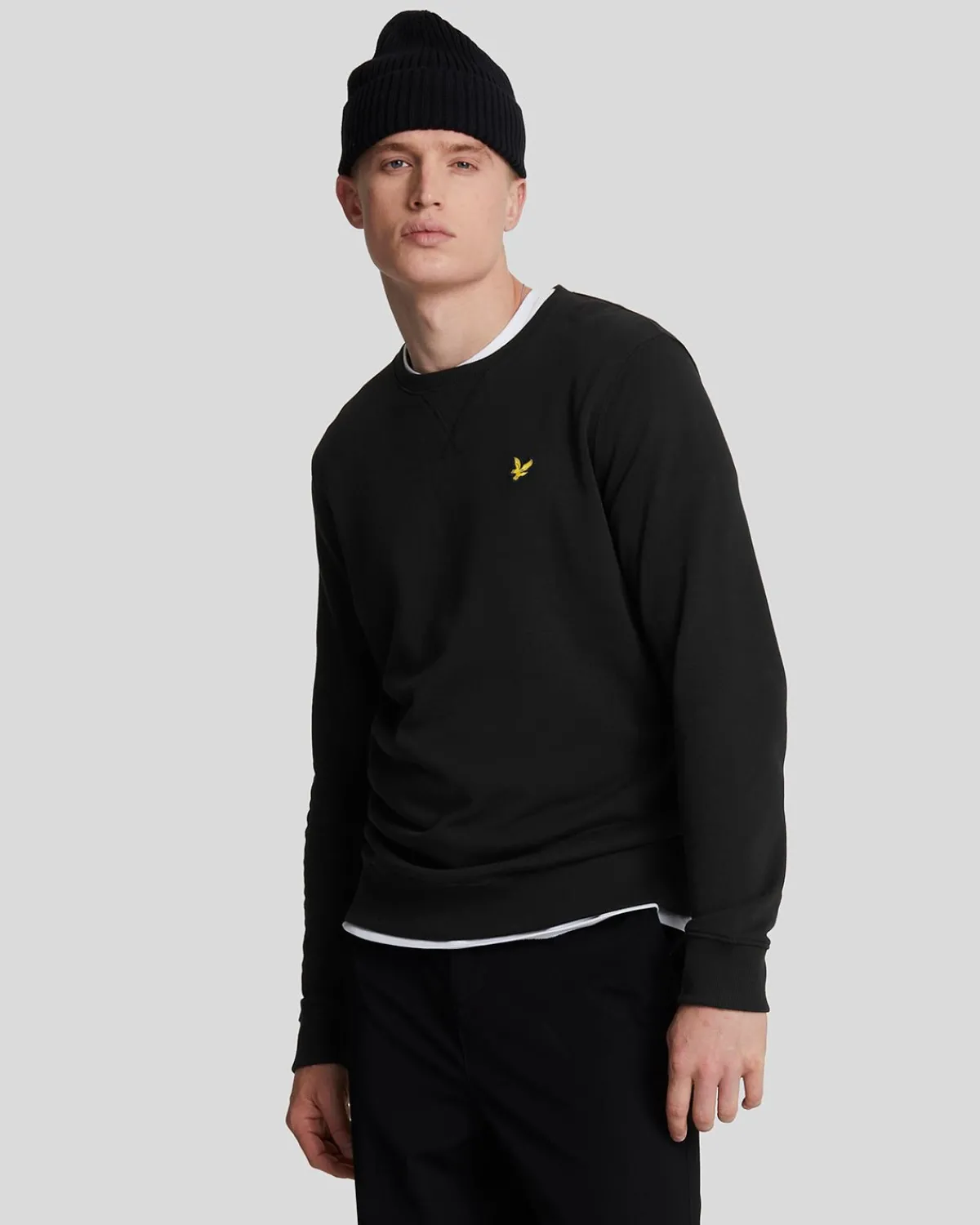 sweatshirt_mit_rundhalsausschnitt_0-4.webp Lyle & Scott Grundlegendes | Sweatshirts<Sweatshirt mit Rundhalsausschnitt Pechschwarz