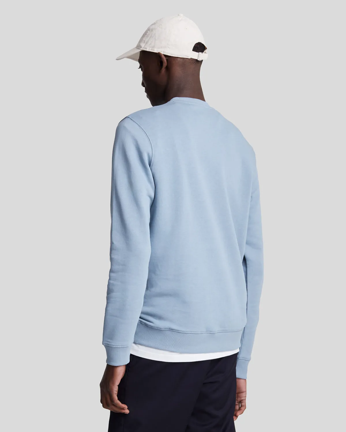 sweatshirt_mit_rundhalsausschnitt_2-12.webp Lyle & Scott Sweatshirts<Sweatshirt mit Rundhalsausschnitt CraftedBlue