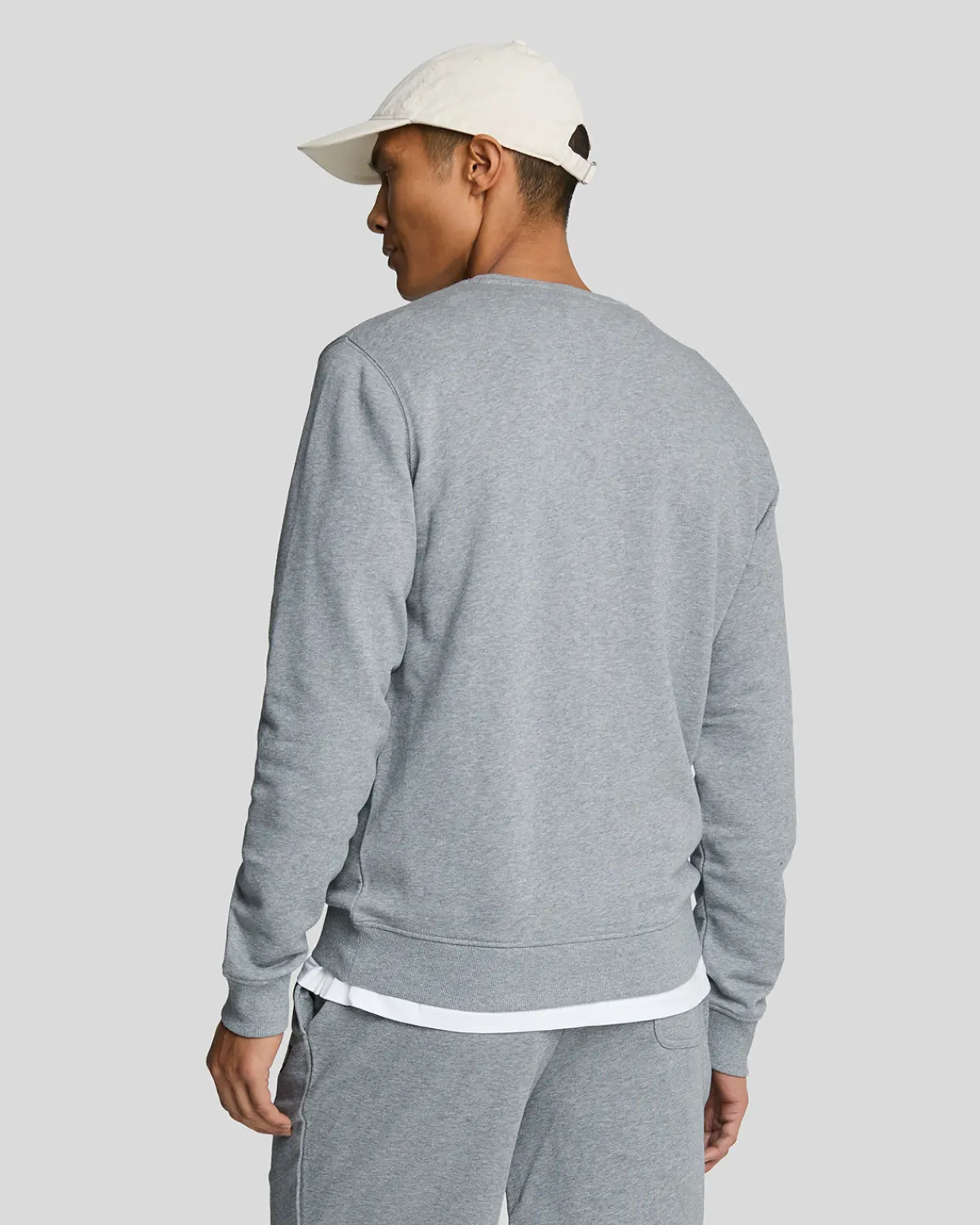 sweatshirt_mit_rundhalsausschnitt_2-5.webp Lyle & Scott Grundlegendes | Sweatshirts<Sweatshirt mit Rundhalsausschnitt MidGreyMargel