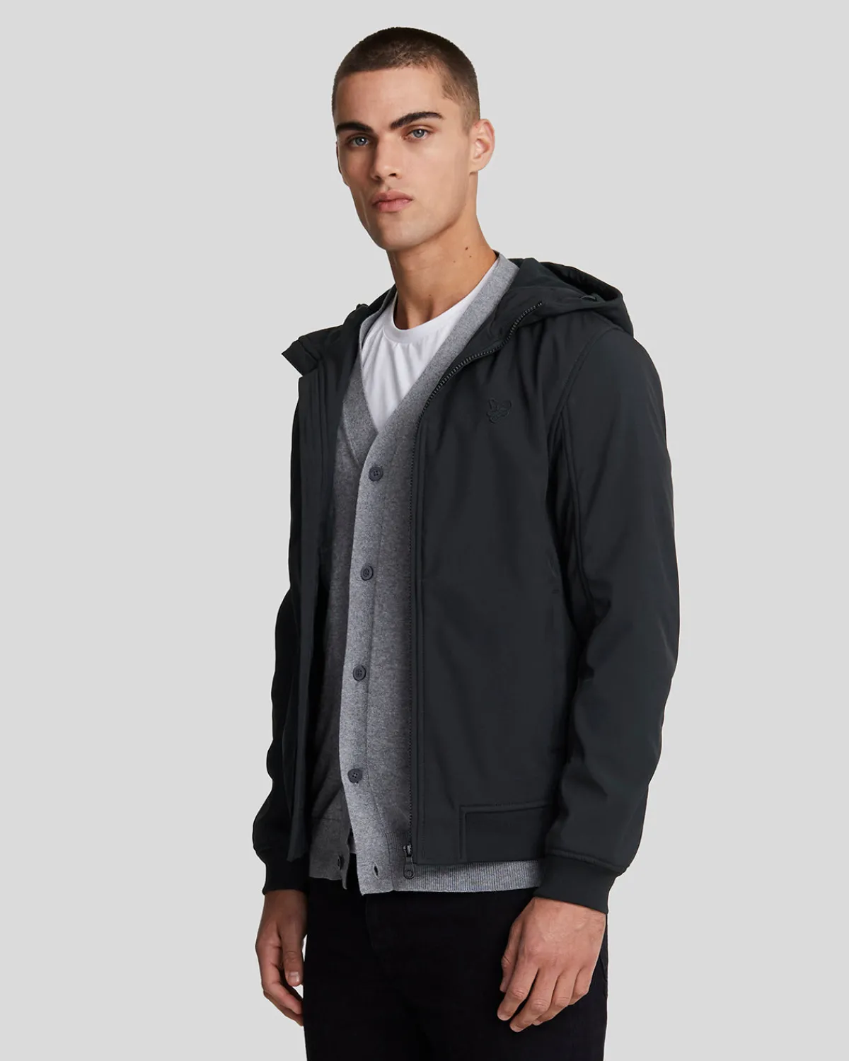 tonal_eagle_fleece_rcken_softshell_jacke_0.webp Lyle & Scott Reframed | Mäntel & Jacken<Tonal Eagle Fleece Rücken Softshell Jacke JetBlack