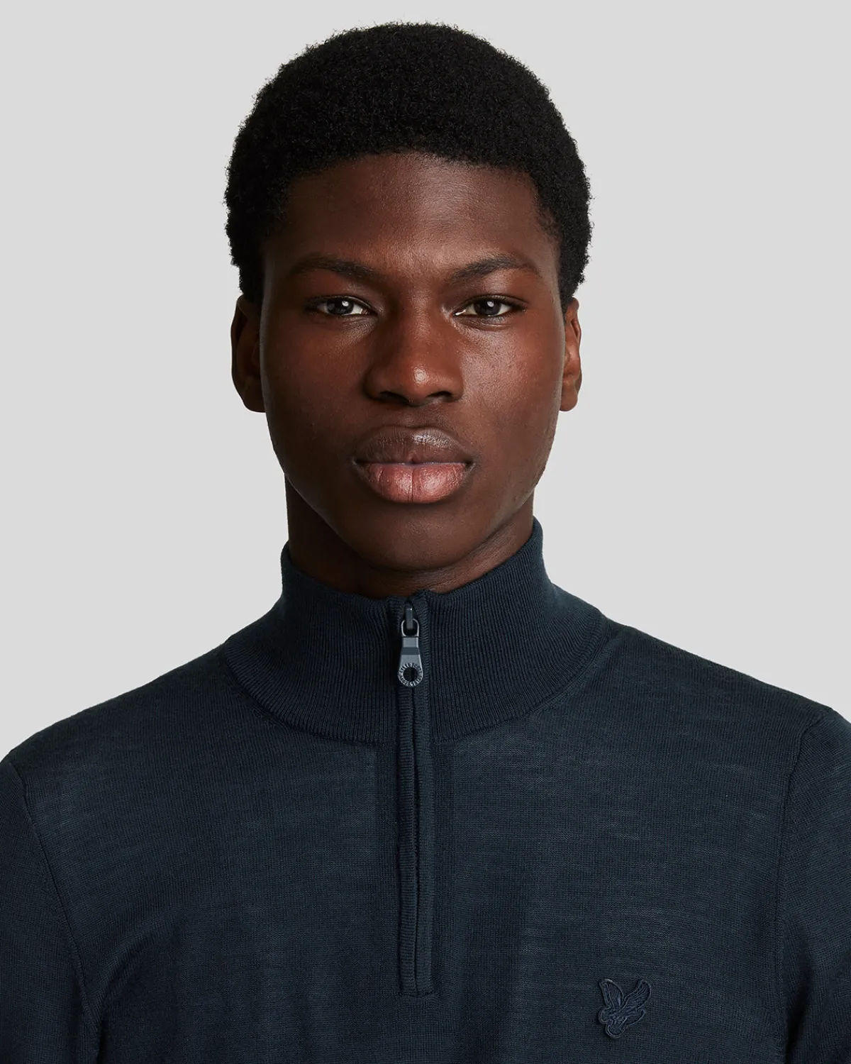 tonal_eagle_merino__zip_pullover_3-1.webp Lyle & Scott Reframed<Tonal Eagle Merino 1/4 Zip Pullover DarkNavy
