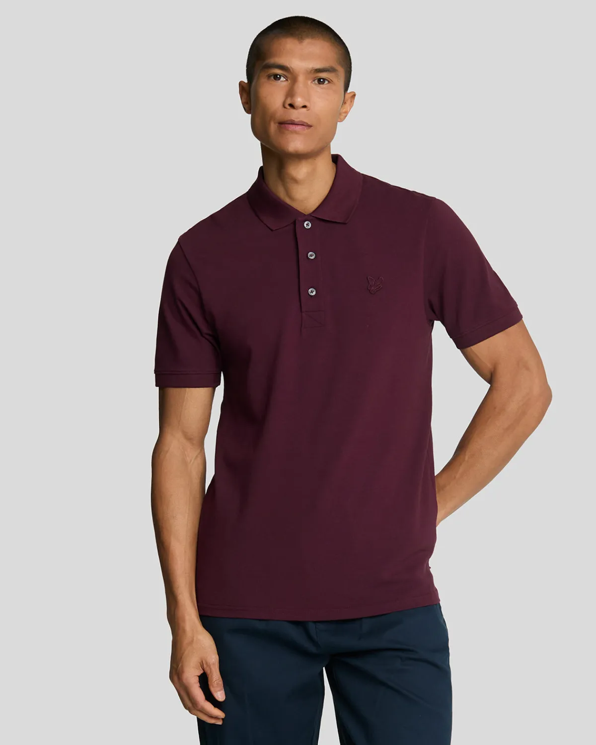 tonal_eagle_polohemd_0-1.webp Lyle & Scott Reframed | Polohemden<Tonal Eagle Polohemd Burgund