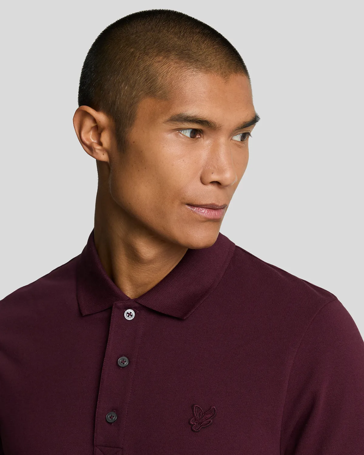 tonal_eagle_polohemd_3-1.webp Lyle & Scott Reframed | Polohemden<Tonal Eagle Polohemd Burgund